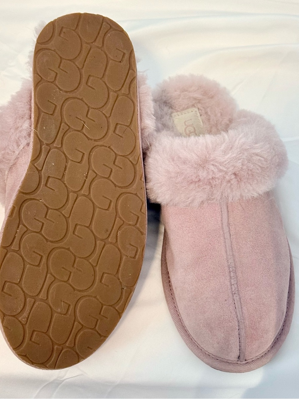 UGG Women's Scuffette II Shell Pink Suede Shewrling-Lined Mule Slippers